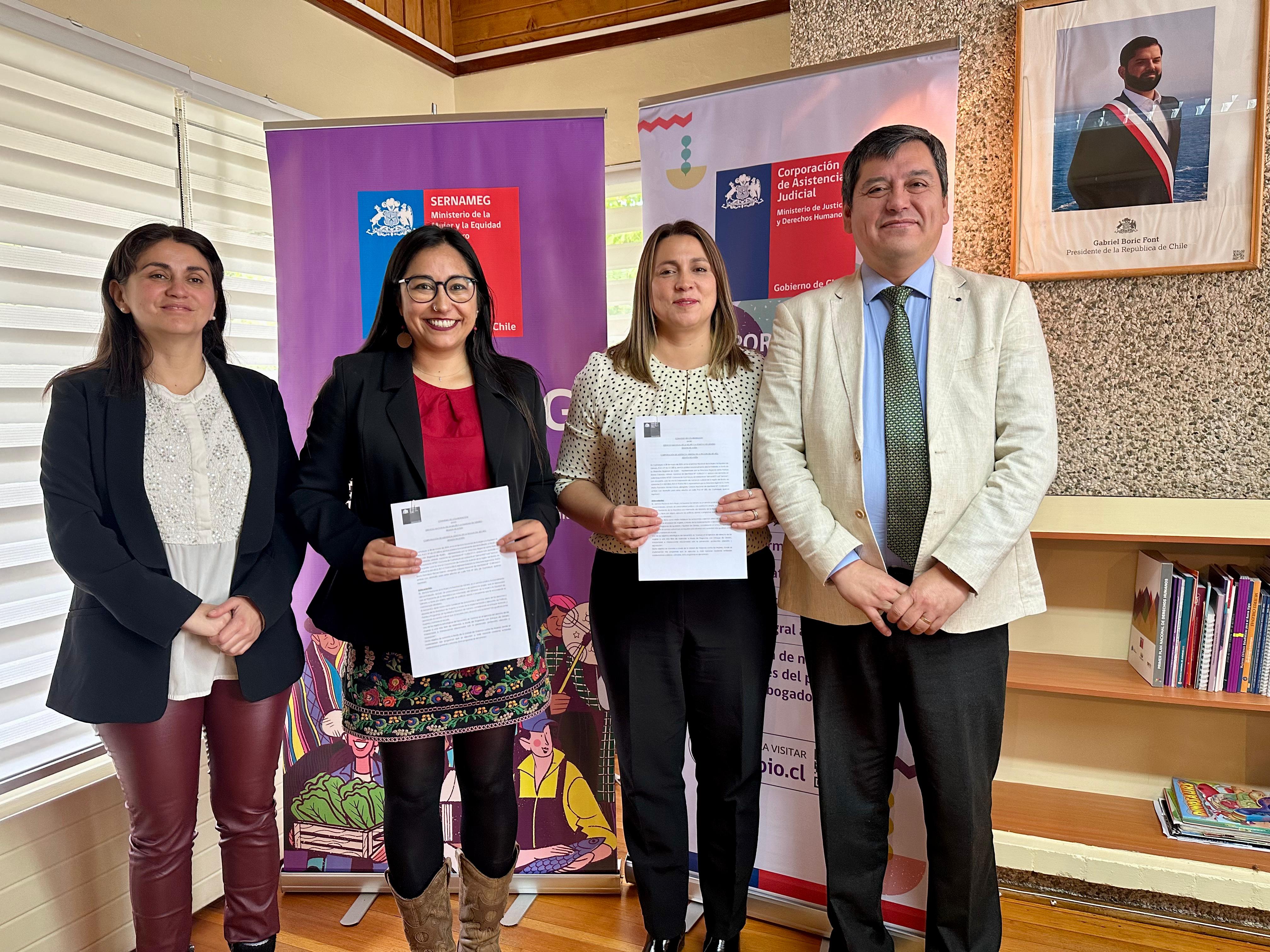 Coyhaique: CAJ Biobío y Sernameg firman convenio de colaboración para facilitar el acceso a la justicia de mujeres víctimas de VIF 