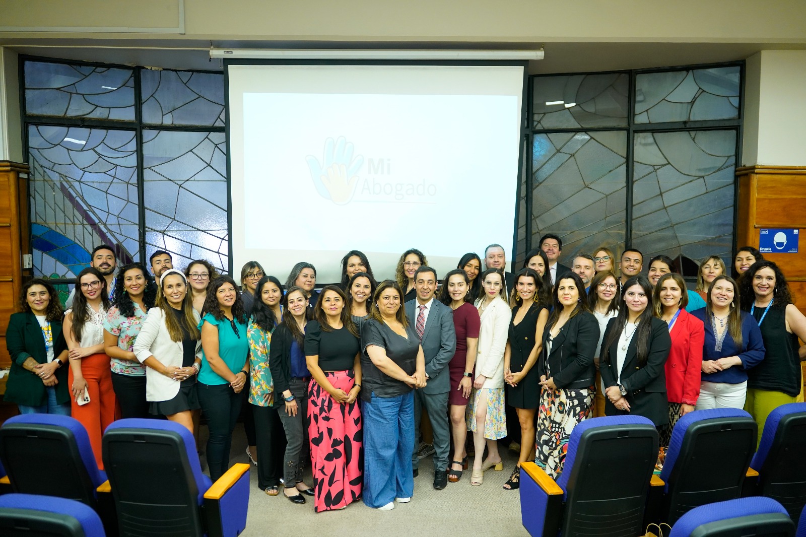 Profesionales del Programa Mi Abogado CAJ Biobío participan en encuentro nacional